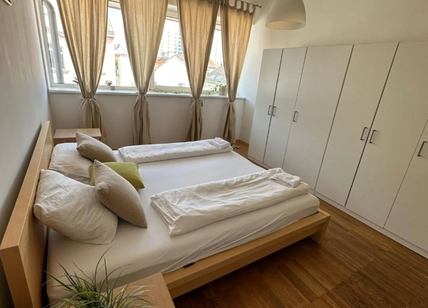 Rennweg Top Apartment Viena 0*,