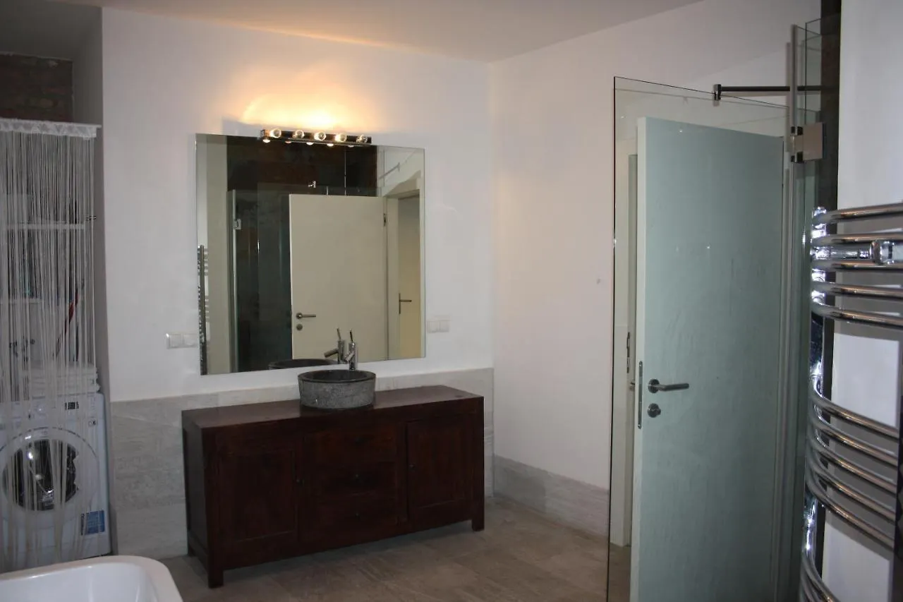 Rennweg Top Apartment Viena